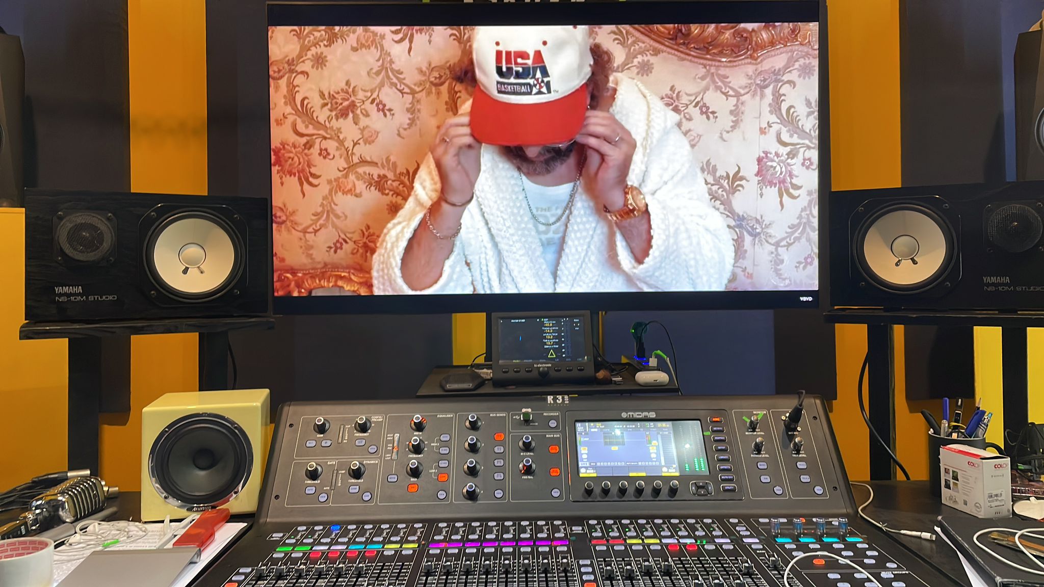 PHOTO-2024-01-10-23-32-51-1